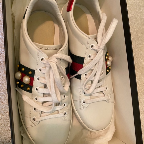 Gucci Miro excellent size 37 - Picture 2 of 8